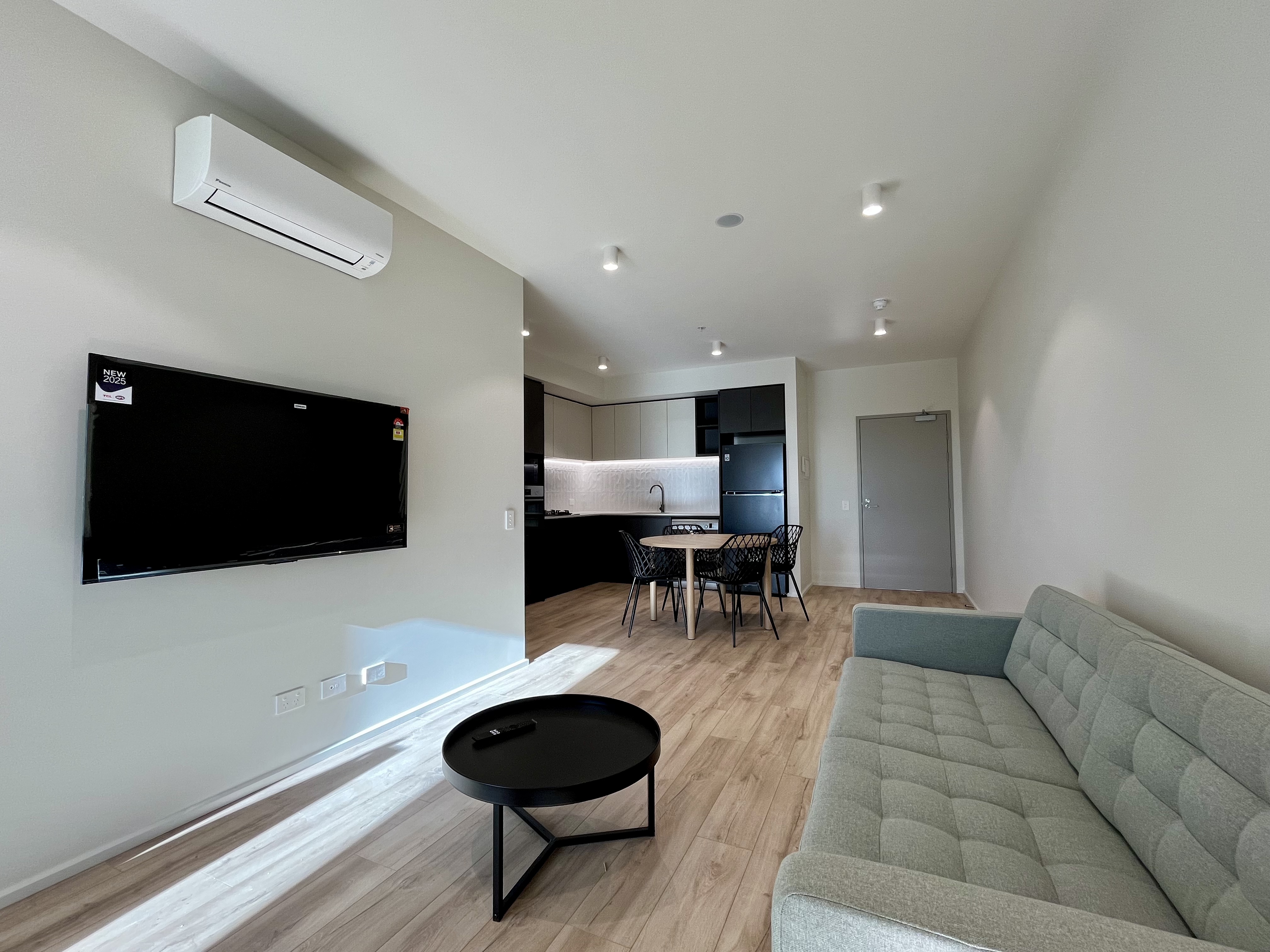 2205/6 Penaluna Place, ADELAIDE, SA 5000 2