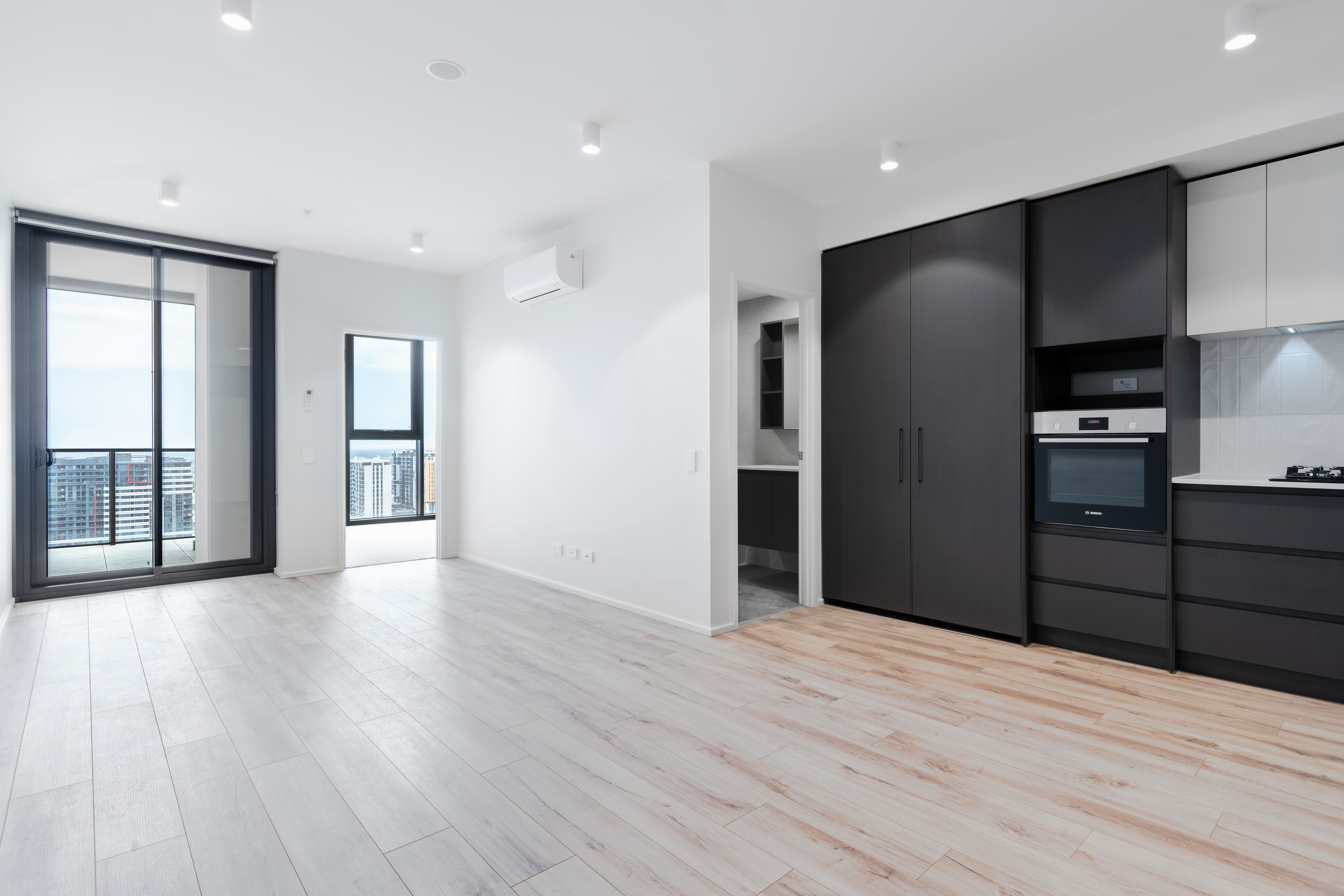 2105/6 Penaluna Place, ADELAIDE, SA 5000 2