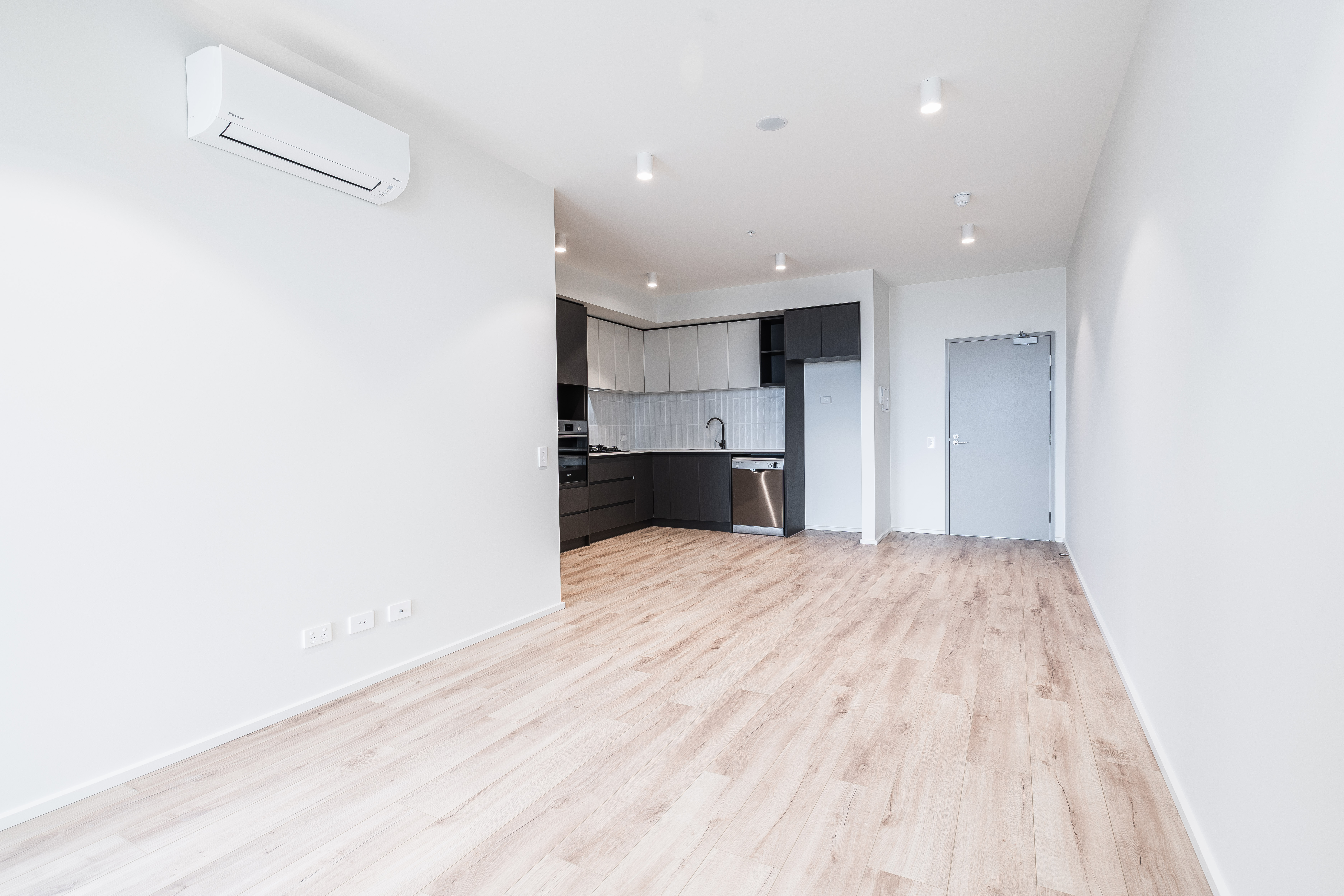 2105/6 Penaluna Place, ADELAIDE, SA 5000 4