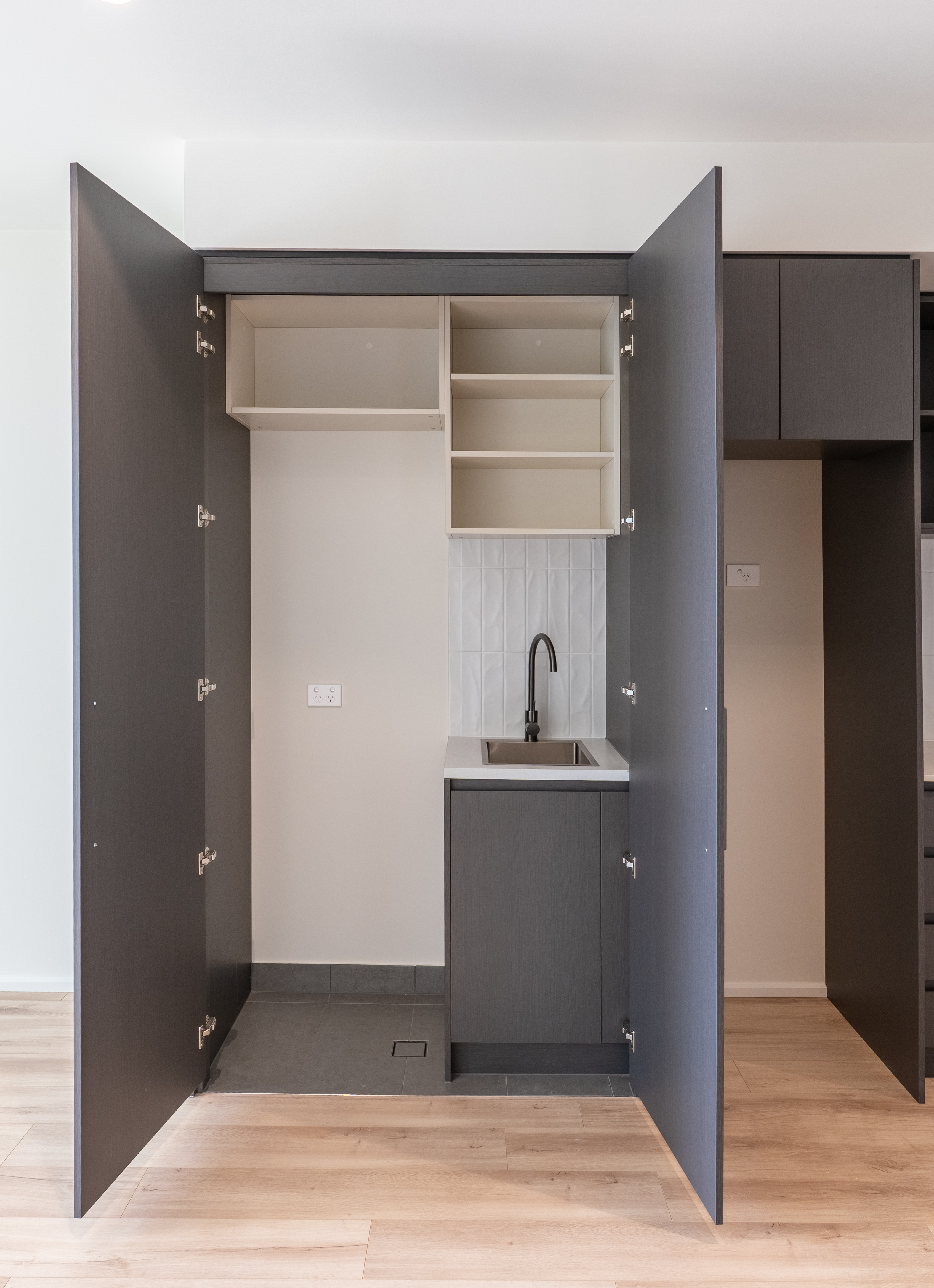 2603/6 Penaluna Place, ADELAIDE, SA 5000 9