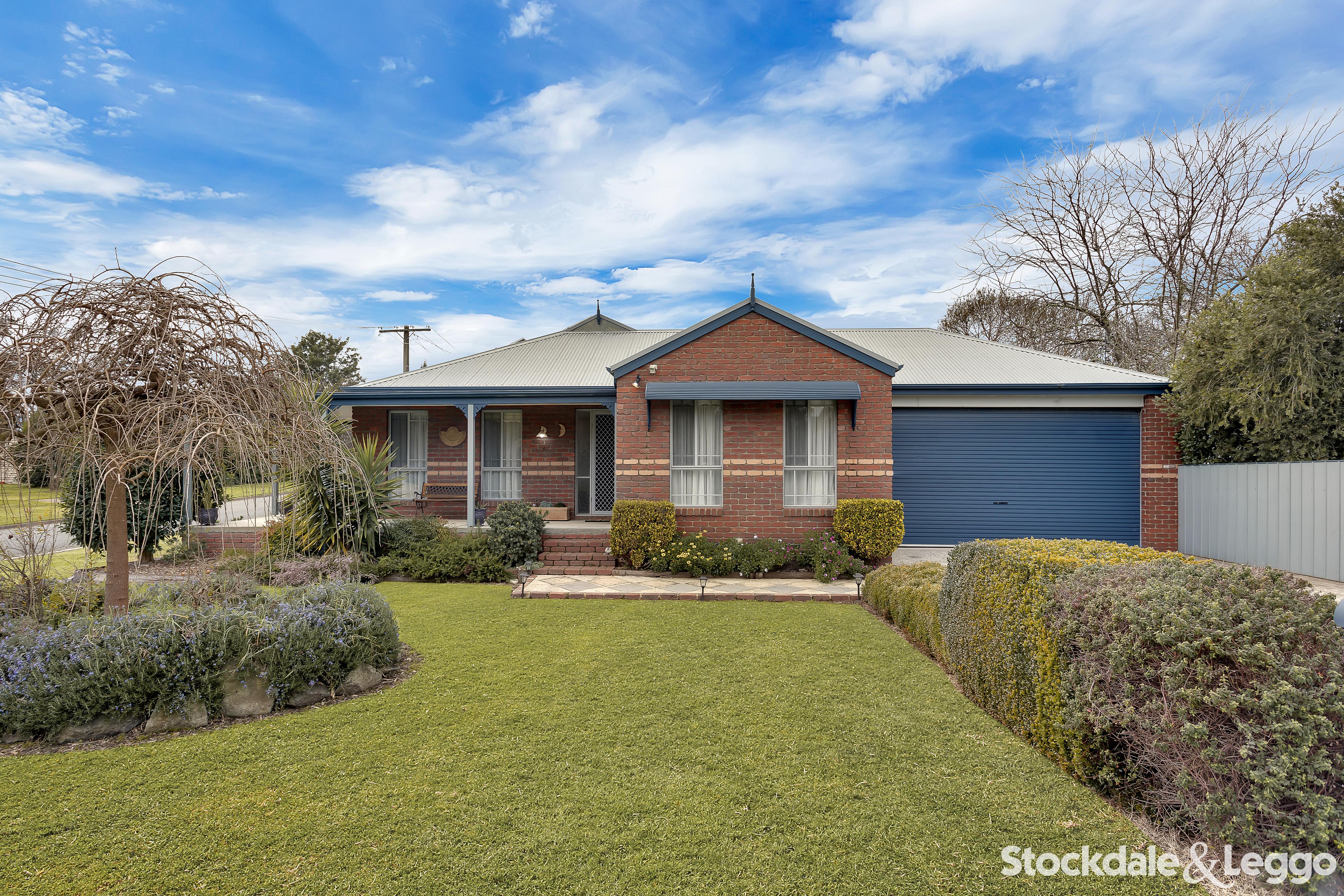 6 Webster Street, Yea VIC