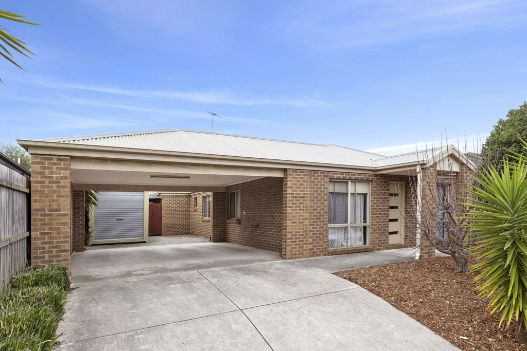 9 Thwaites Close, Highton VIC