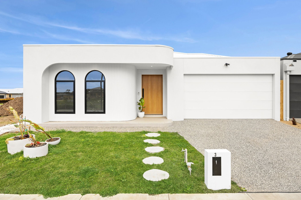 3 Danaher Avenue, Waurn Ponds VIC