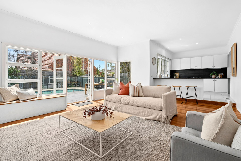 398 Aberdeen Street, Newtown VIC