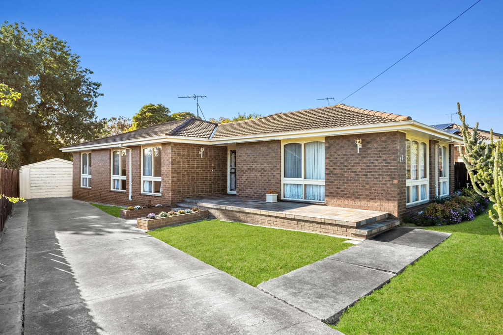 11 Cranmere Avenue, Belmont VIC