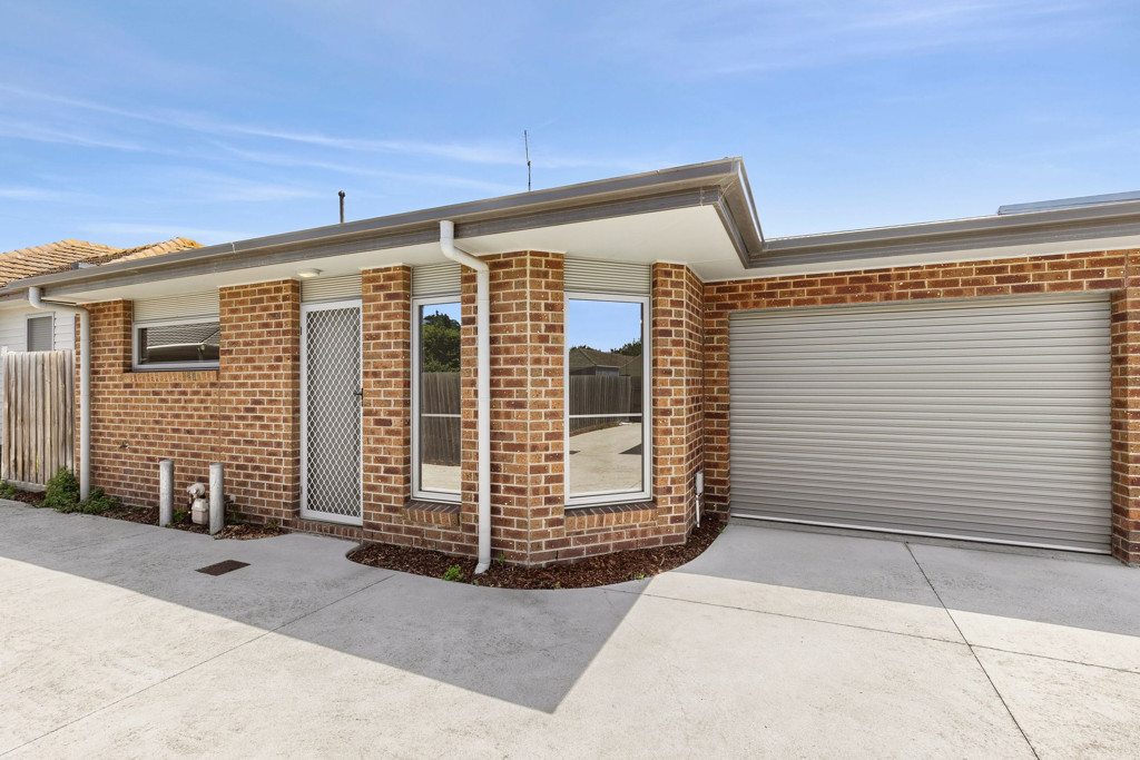 2/28 Forster Street, Norlane VIC