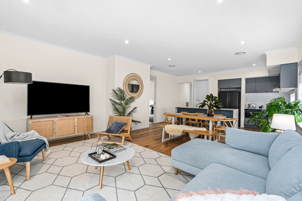 26 Mccubbin Drive, Mount Duneed VIC