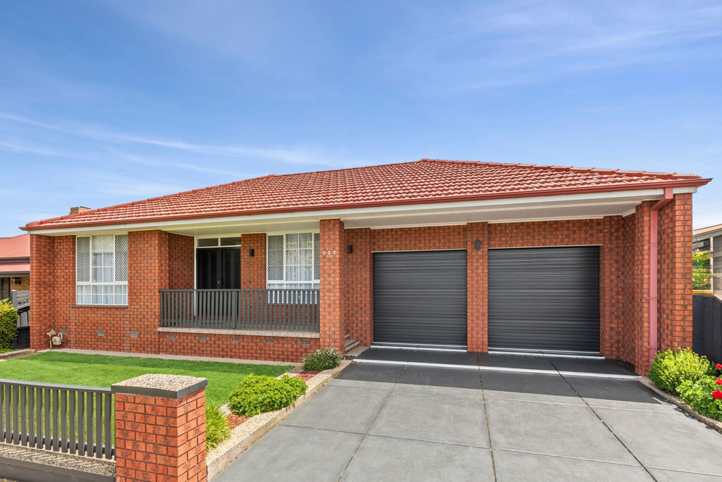 307 Anakie Road, Lovely Banks VIC