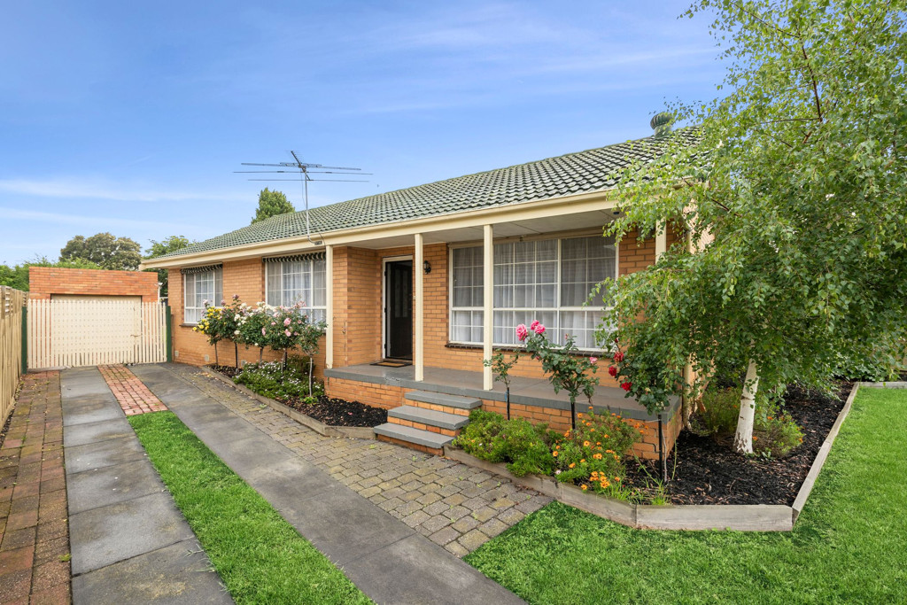 55 Braund Avenue, Bell Post Hill VIC
