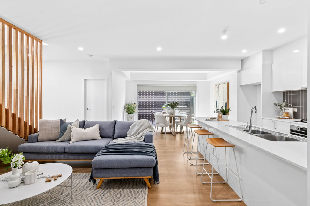 2/3 Maple Crescent, Bell Park VIC