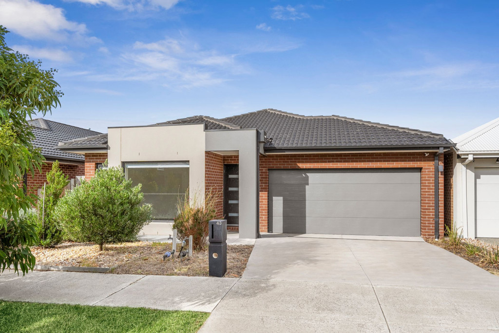 43 Yering Street, Mount Duneed VIC