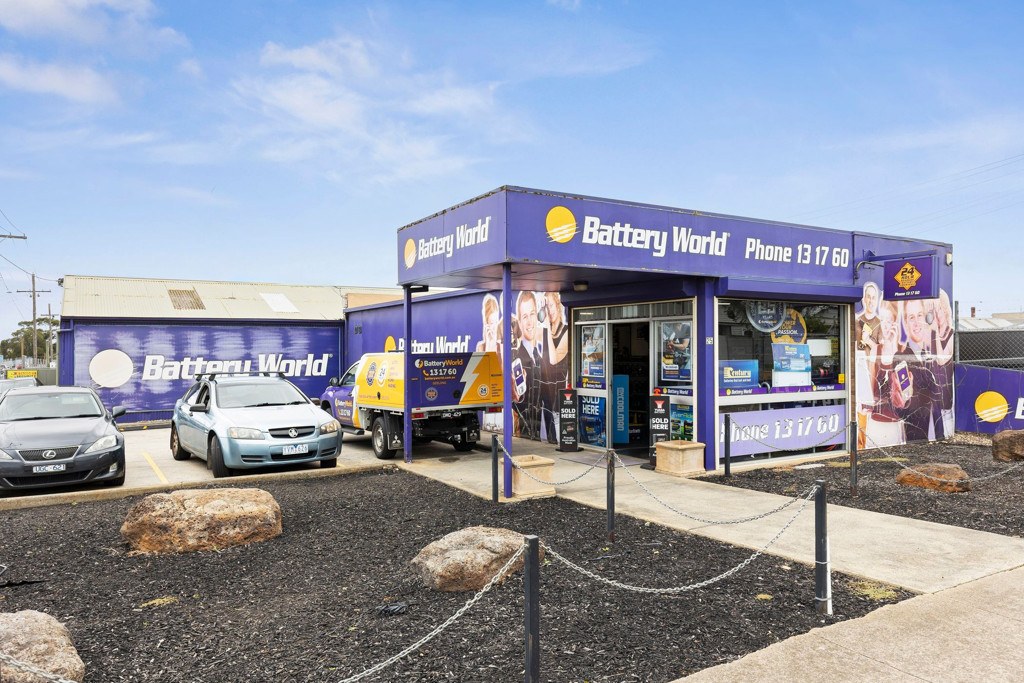 25 West Fyans Street, Newtown VIC