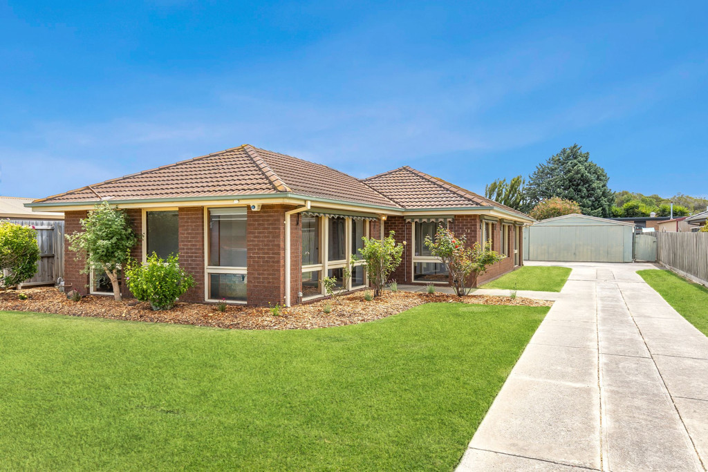 12 Drews Road, Marshall VIC