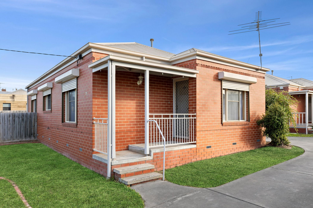 1/75 Elizabeth Street, Geelong West VIC