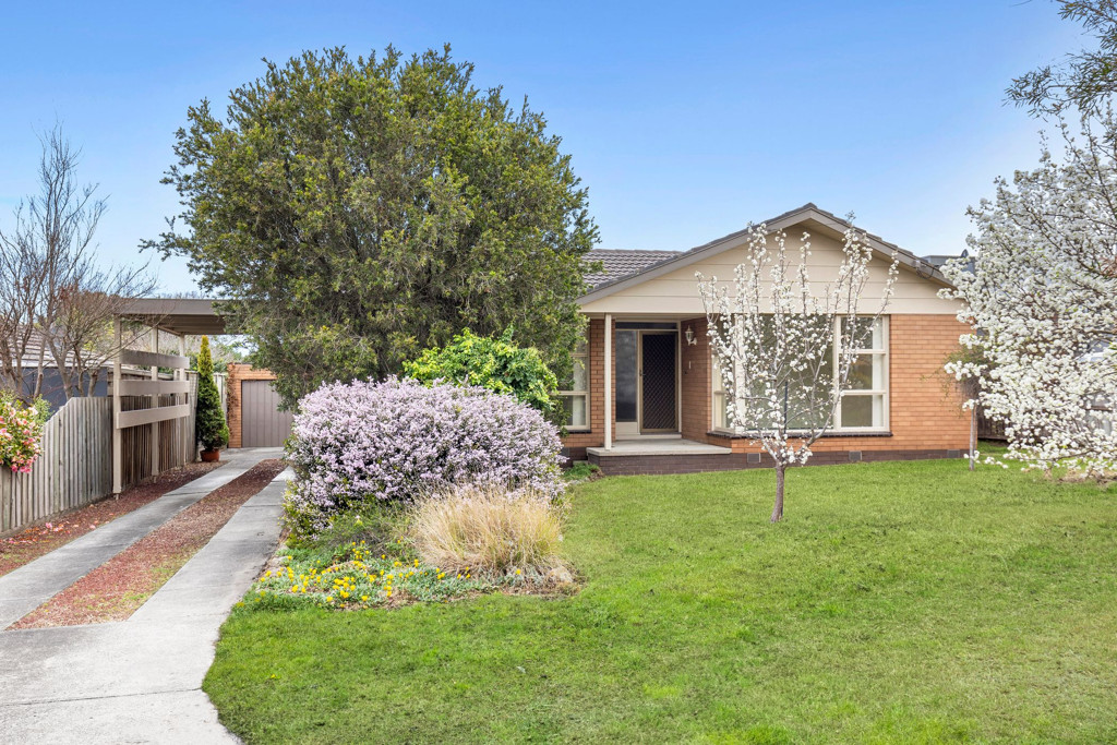 5 Elliott Avenue, Highton VIC