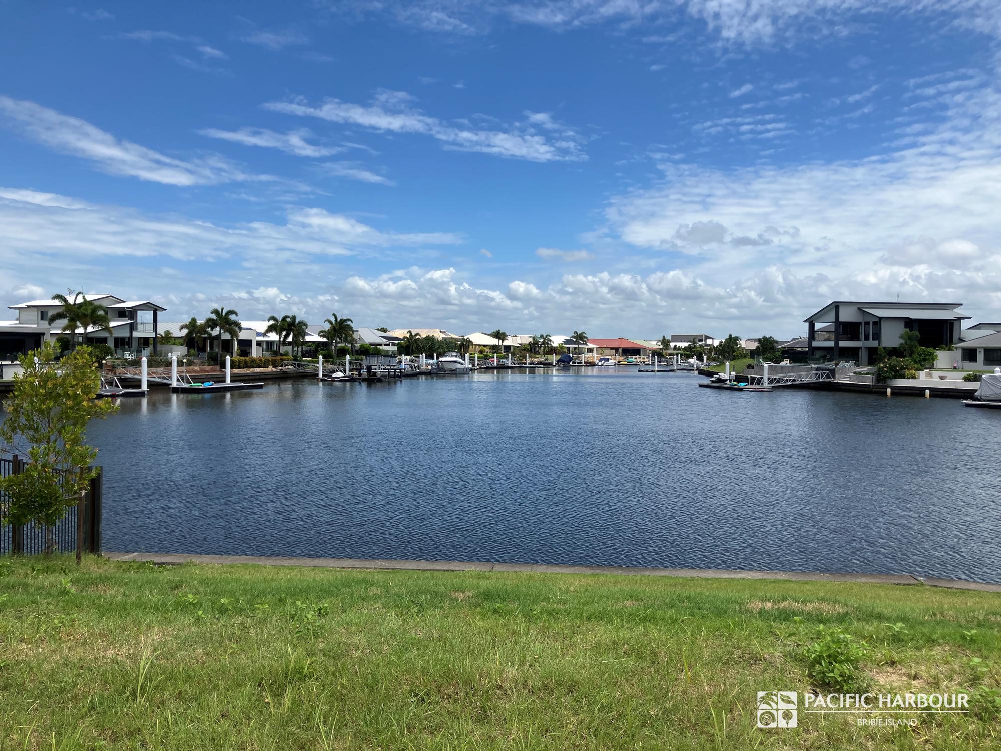 WATERFRONT PARADISE