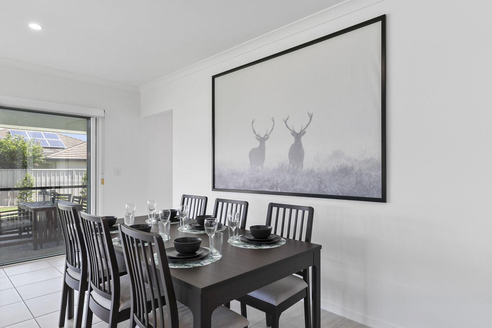 NEW STYLISH & SPACIOUS MODERN HOME