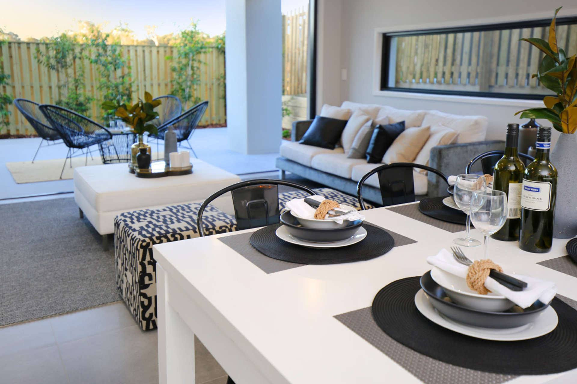 MODERN NEW 4 BED COASTAL HOME
