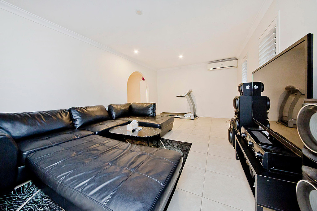 357 Warwick Road, Greenwood WA, Greenwood - Thumbnail 2