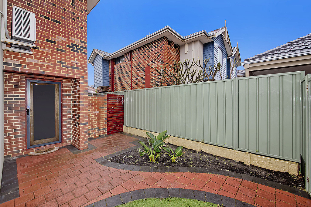 15/40 Hollins Bend, Madeley WA, Madeley - Thumbnail 5