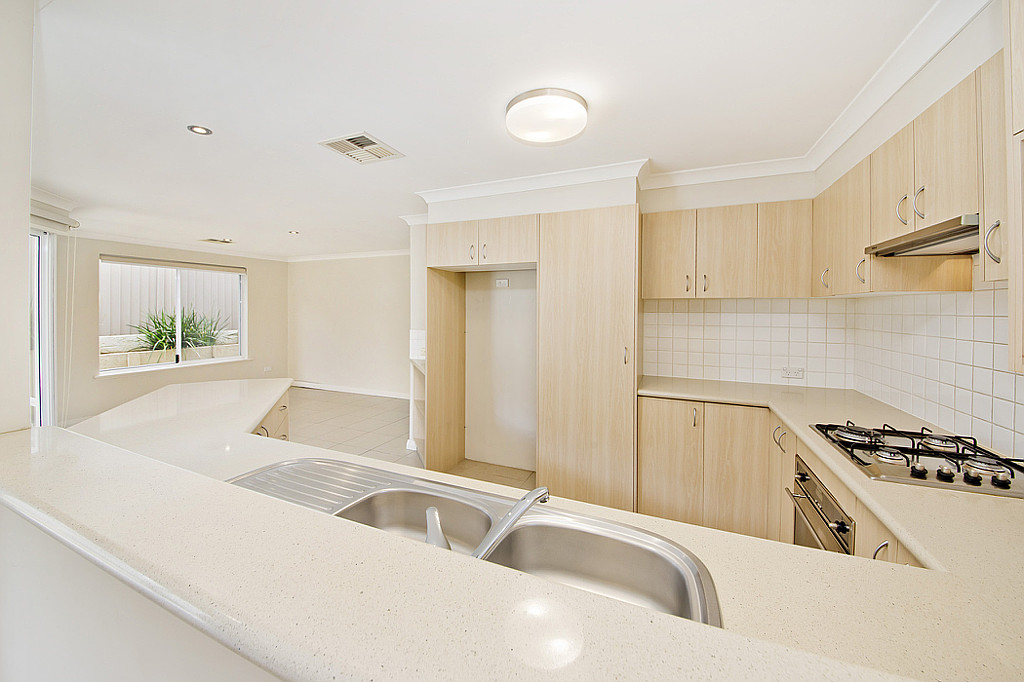 12D Hill Street, Innaloo WA, Innaloo - Thumbnail 7