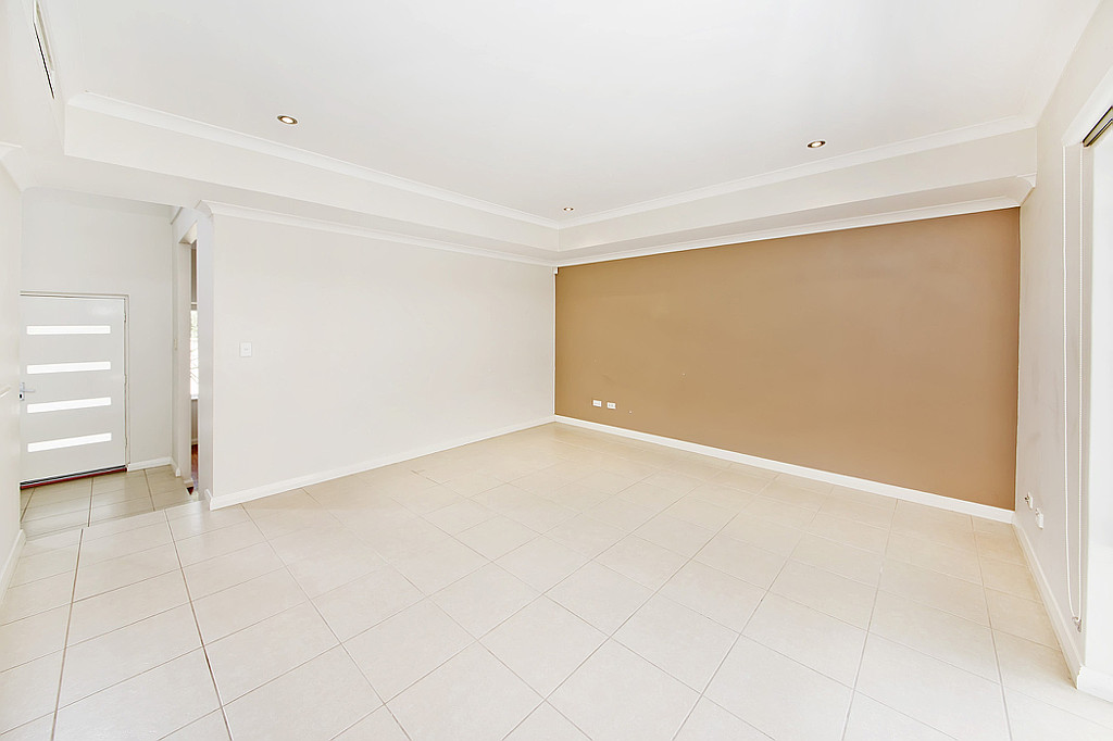12D Hill Street, Innaloo WA, Innaloo - Thumbnail 8