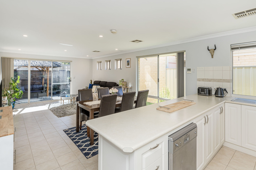 4/76 Harden Park trail, Carramar WA, Carramar - Thumbnail 5