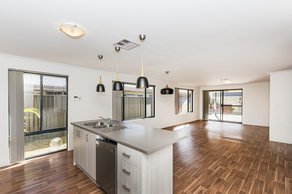 31 Chambered Way, Jindalee WA, Jindalee - Thumbnail 4