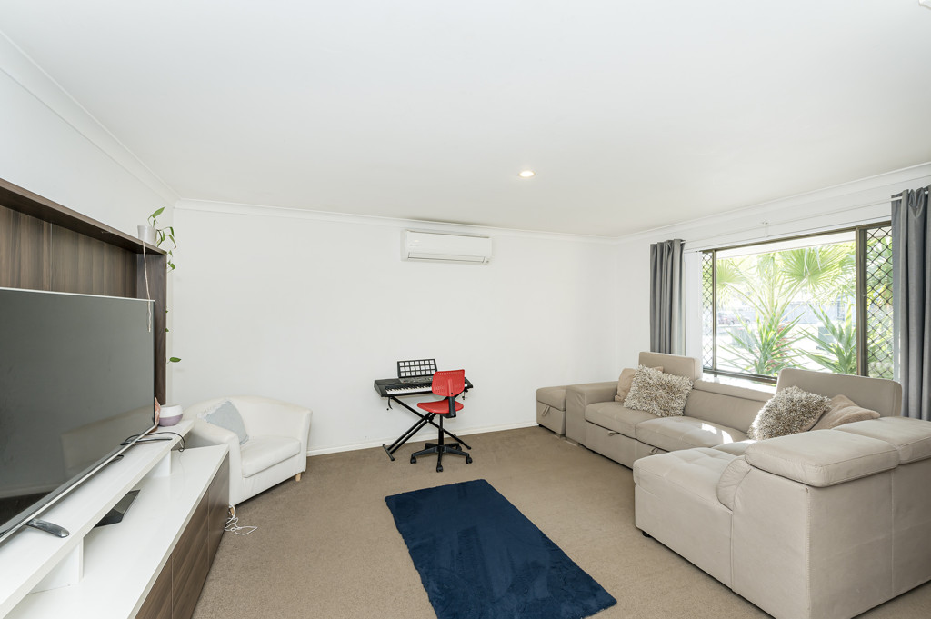 39 Doveridge Road, Duncraig WA, Duncraig - Thumbnail 4