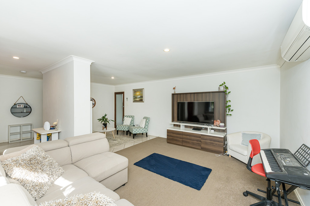 39 Doveridge Road, Duncraig WA, Duncraig - Thumbnail 5