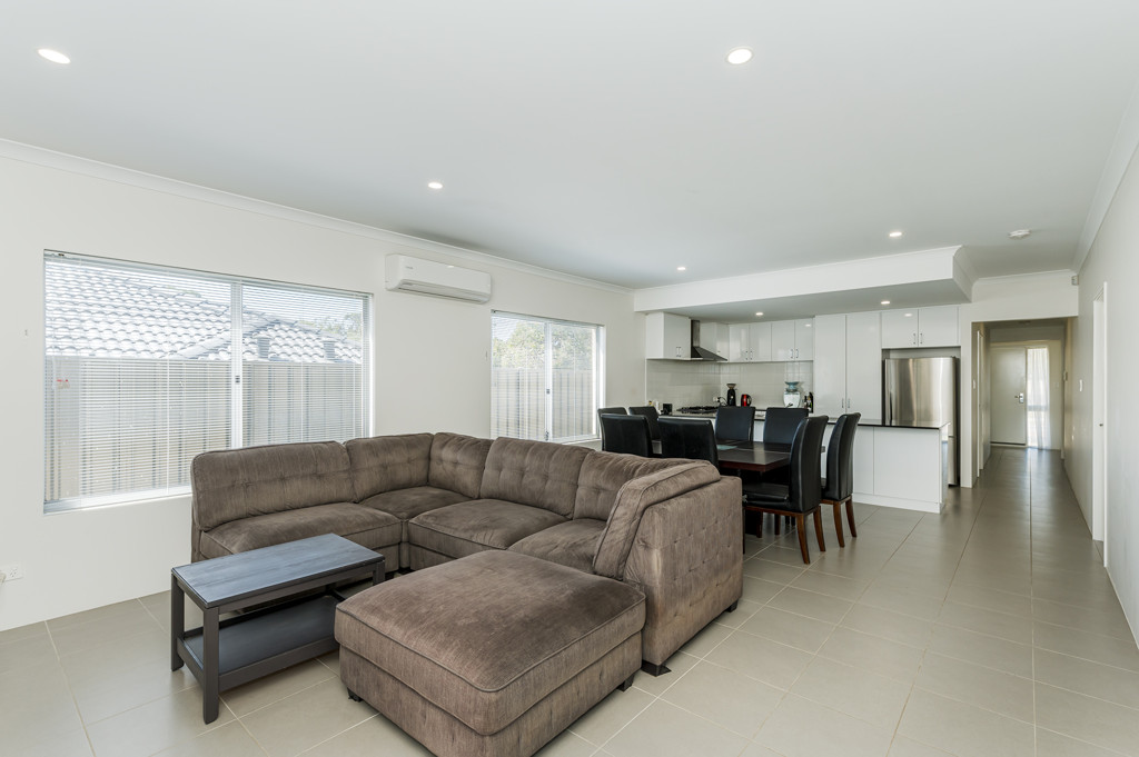 115 Duffy Terrace, Woodvale WA, Woodvale - Thumbnail 4