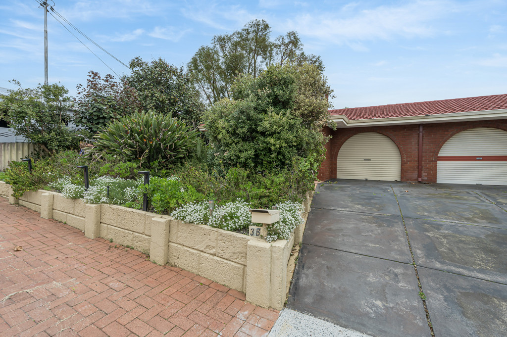 3B Pimelia Court, Greenwood WA, Greenwood - Thumbnail 2
