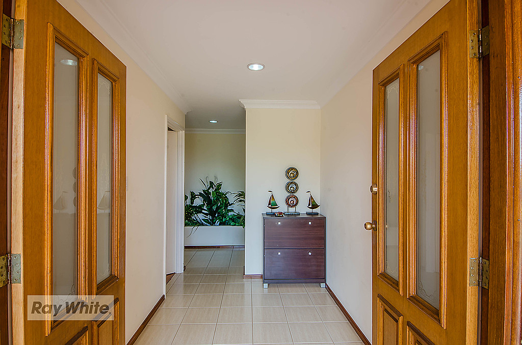 1 Rydal Place, Carine WA, Carine - Thumbnail 2