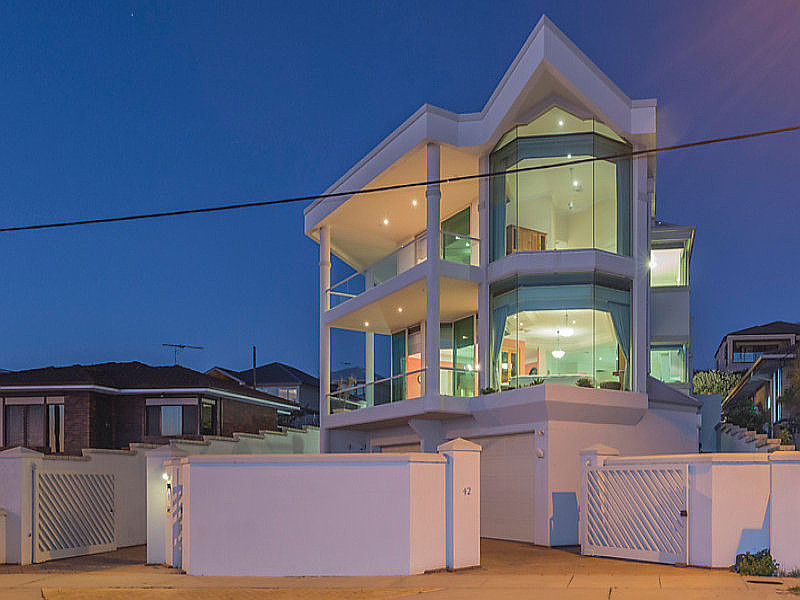 42 West Coast Drive, Marmion WA, Marmion - Thumbnail 2