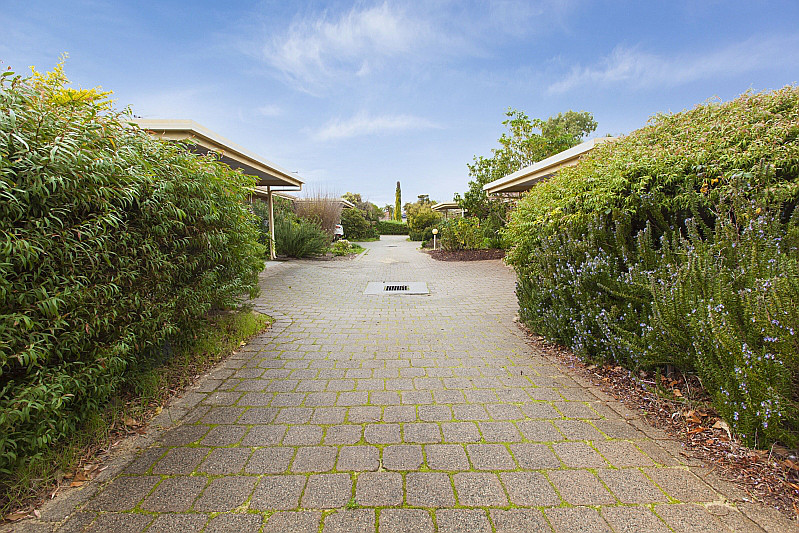 2/60 York Street, Tuart Hill WA, Tuart Hill - Thumbnail 2