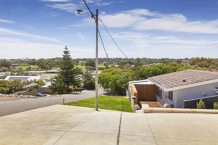 2 Barratt Street, North Beach WA, North Beach - Thumbnail 2