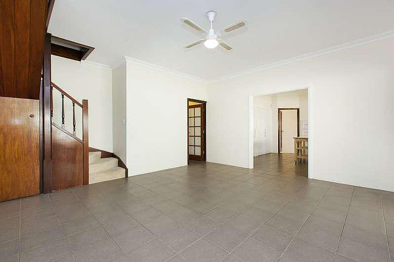 2 Mission Hills, Connolly WA, Connolly - Thumbnail 5