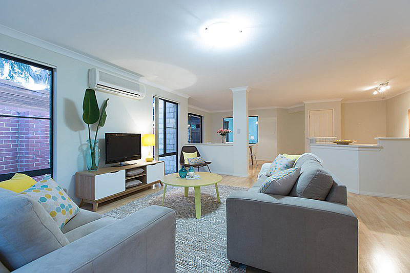 5 Silvergum Close, Stirling WA, Stirling - Thumbnail 2