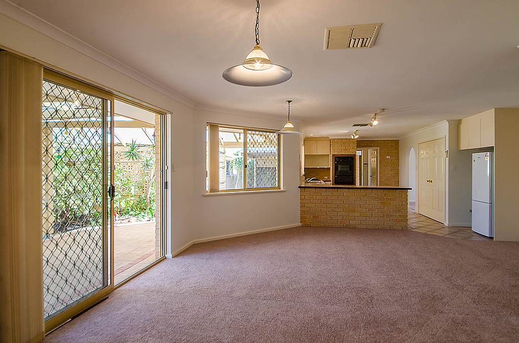 41 Wahroonga Way, Greenwood WA, Greenwood - Thumbnail 6