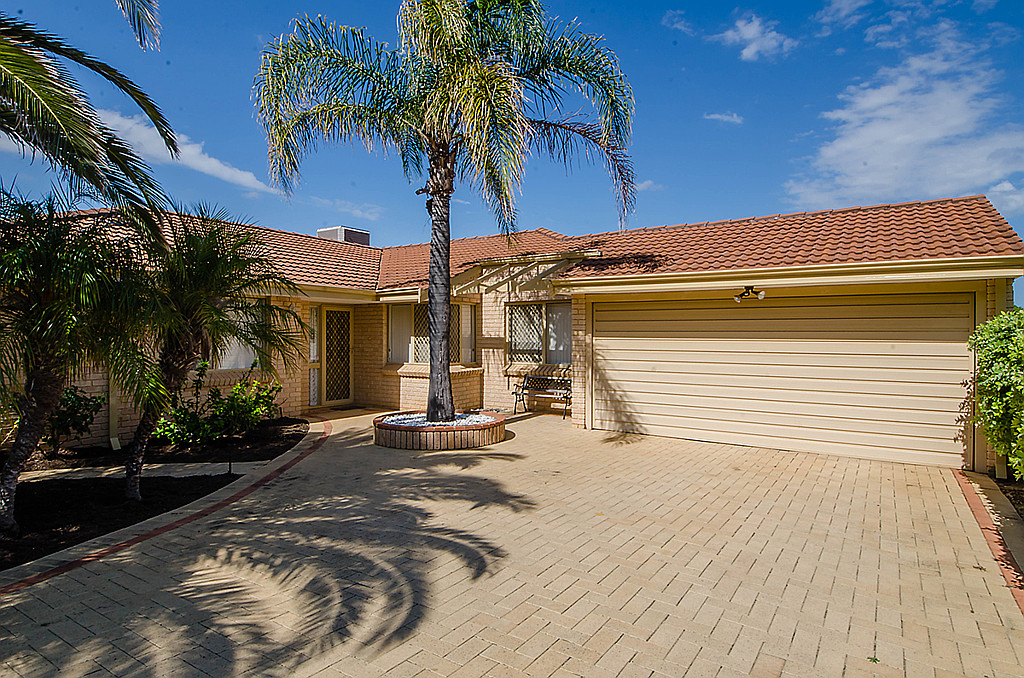41 Wahroonga Way, Greenwood WA, Greenwood - Thumbnail 2