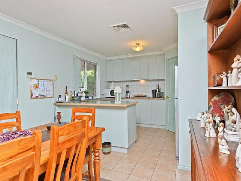 3a Huntly Court, Duncraig WA, Duncraig - Thumbnail 3