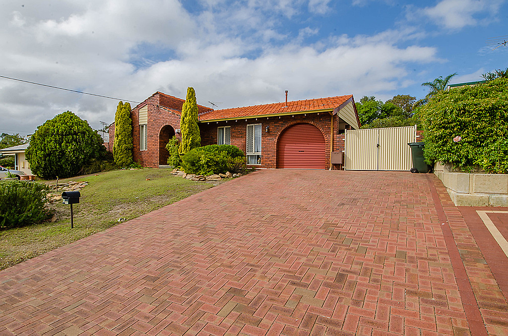 69 Macdonald Ave, Padbury WA, Padbury - Thumbnail 2