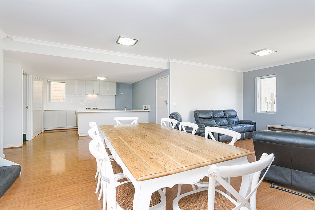 33 Kenwick Way, Balga WA, Balga - Thumbnail 5