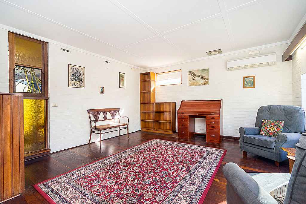 11 Haysom Street, Trigg WA, Trigg - Thumbnail 4