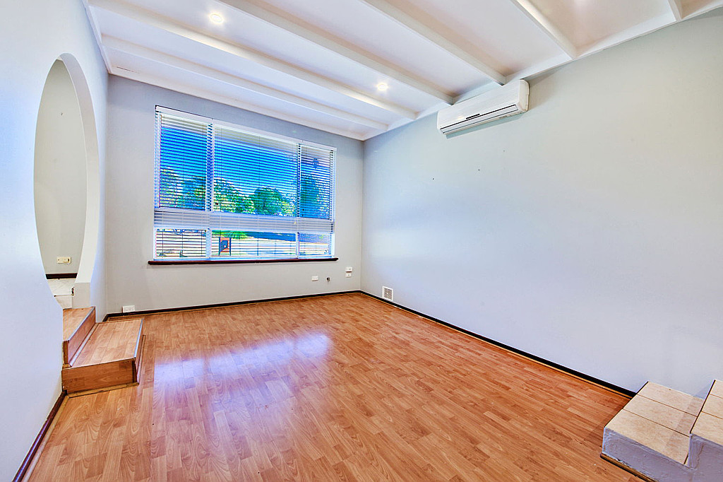 30 Allenswood Road, Greenwood WA, Greenwood - Thumbnail 4