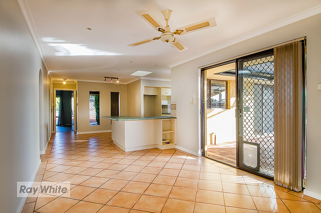 25 Kilcairn Place, Greenwood WA, Greenwood - Thumbnail 5