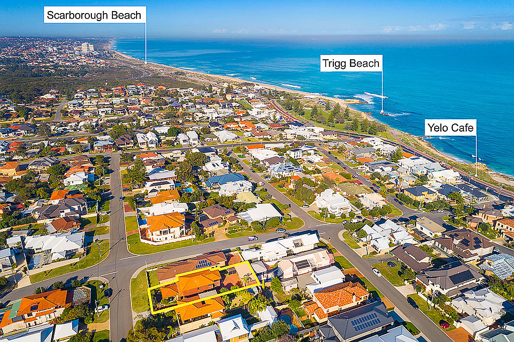24 Haysom Street, Trigg WA, Trigg - Thumbnail 3