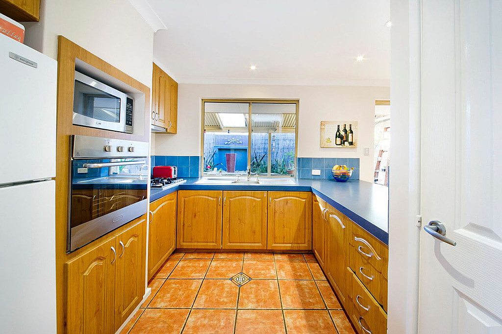 3/10 Helmsley Street, Scarborough WA, Scarborough - Thumbnail 4
