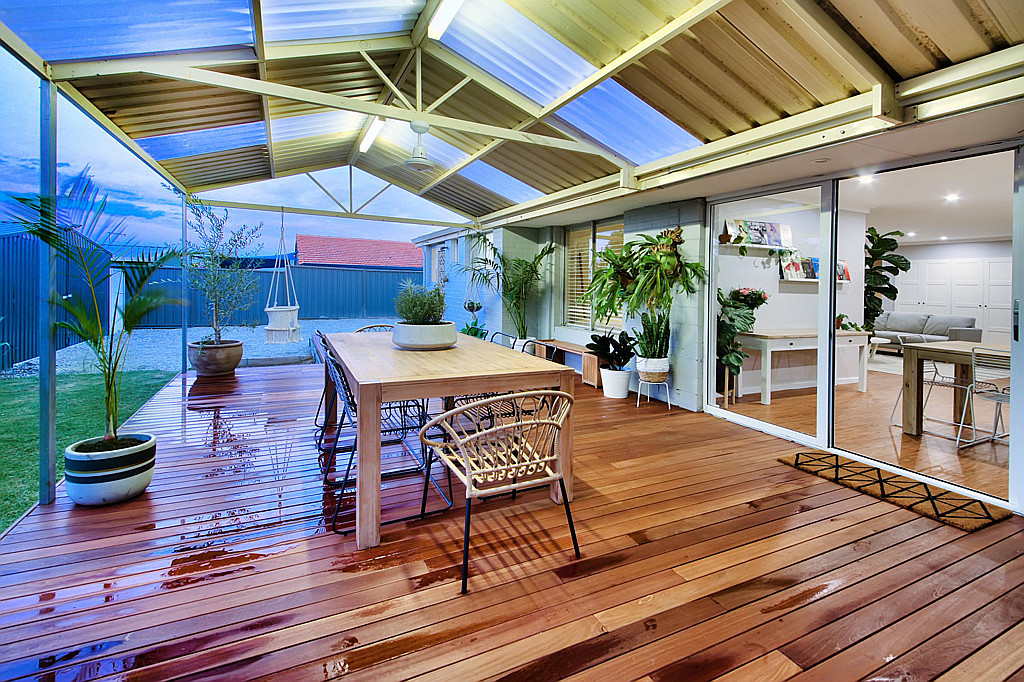 9 Zamia Place, Greenwood WA, Greenwood - Thumbnail 2