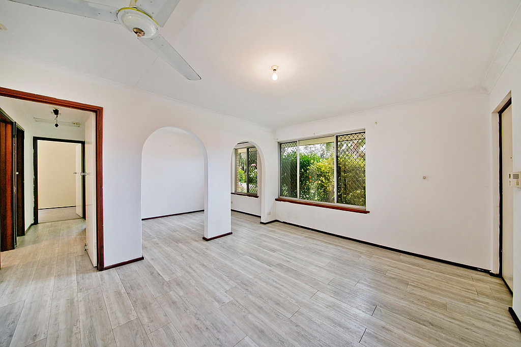 8 Alsace Street, Carine WA, Carine - Thumbnail 3